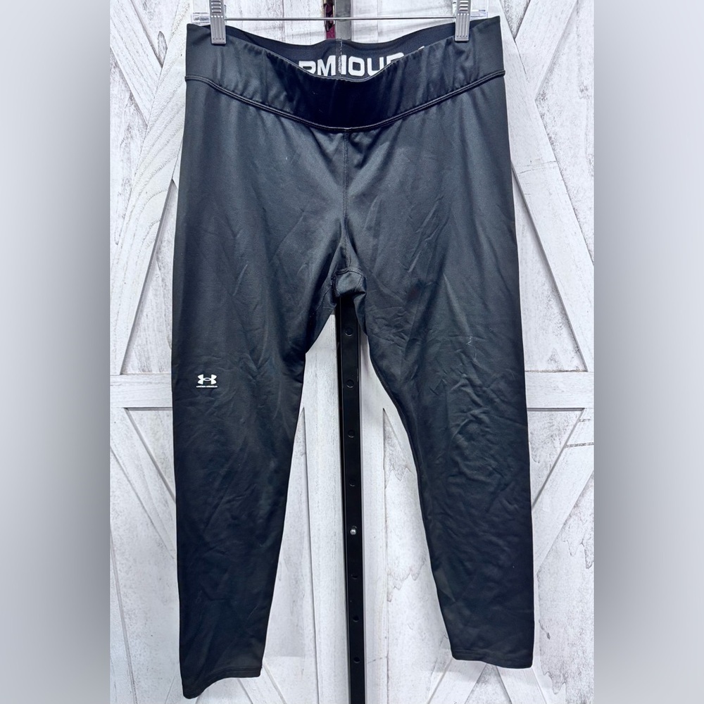 Under Armour Charcoal Activewear